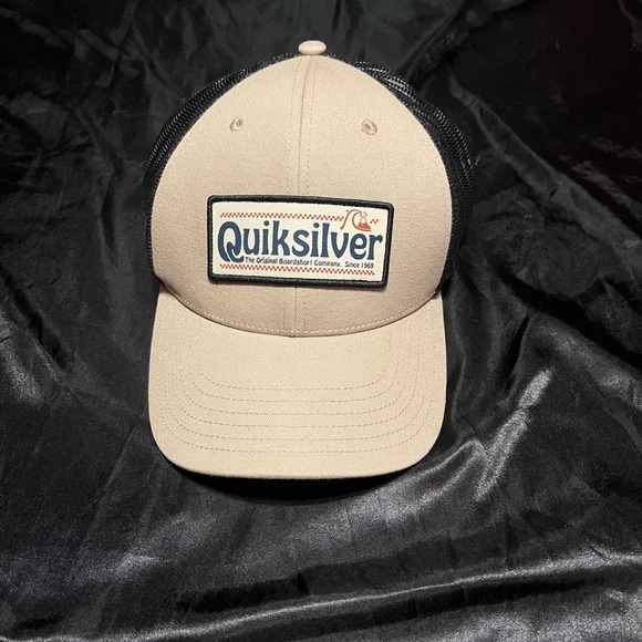 quicksilver tan hat - Picture 1 of 2